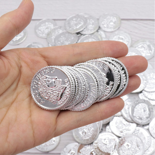 מטבעות שודדי ים מפלסטיק – 100 יח’ 4