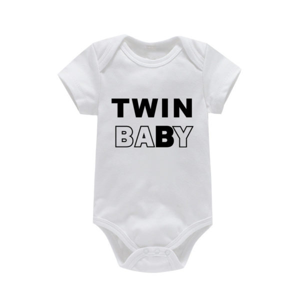 בגד גוף לתינוקות תאומים עם הדפס – Twin Baby 5
