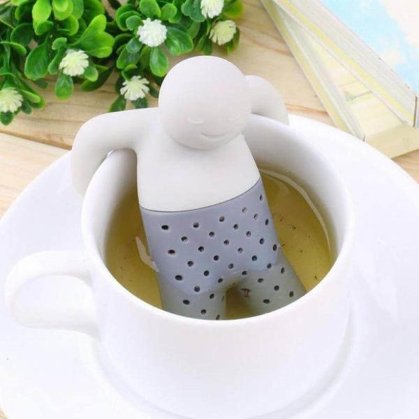כלי לחליטת תה בצורת איש יושב